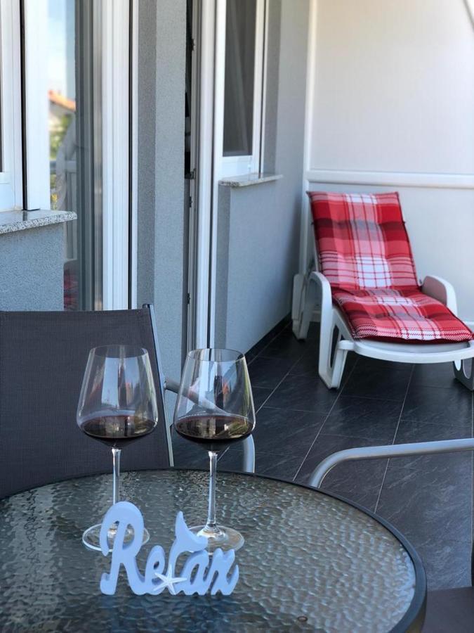 Apartmani Bolero - Obiteljski Odmor Водице Екстериор снимка